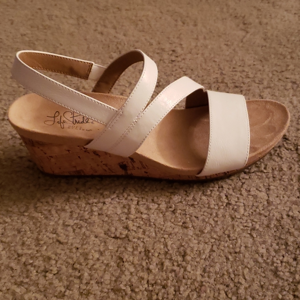 Life Stride Sandals